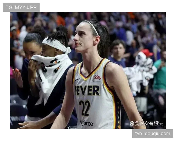 NCAA女篮锦标赛,爱荷华大学凯特琳·克拉克打破锦标赛总得分历史纪录